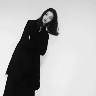  闺蜜头像四人各一张真人四人姐妹头像