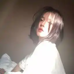  酷到六亲不认的句子,根本不在乎的事,何必又去再解释