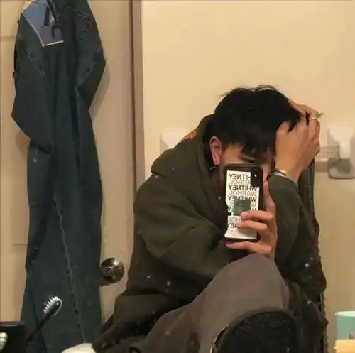  ins风男生头像