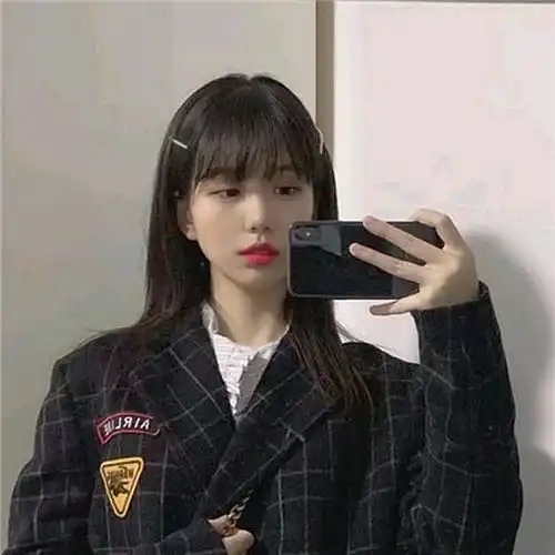  女生常关注你这3件事,八成暗恋你,恭喜老弟,坐等被追吧