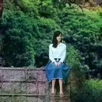  女生应该怎样正确看待美丽
