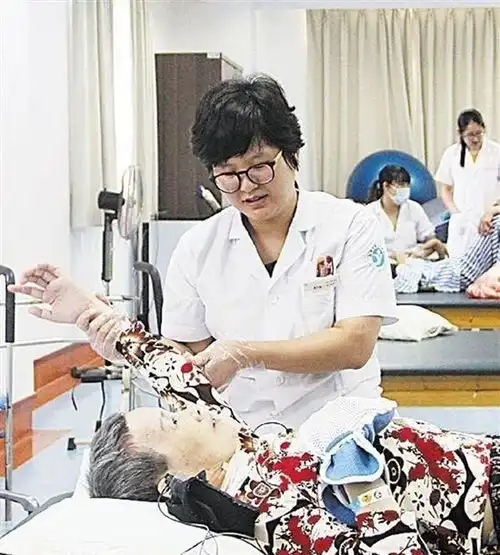  医患纠纷手术意外生女儿引发百万赔偿争议