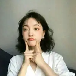 qq头像女生可爱圆形中分