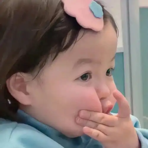  头像我们是追星女孩而不是摘星女孩