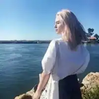  欧美微信头像女欧美女高冷的微信头像