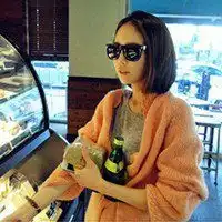  短发女生头像短发女生更有女人味