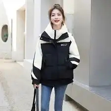  现货短款羽绒服女2023冬季新款时尚连运动帽两件套情侣外套冲锋衣