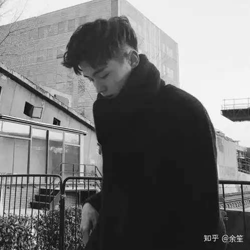 qq头像男生帅气超拽黑白