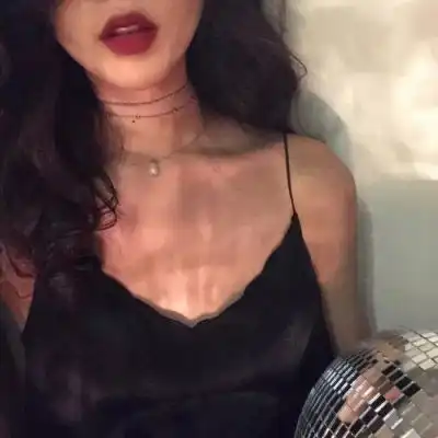 头像图片女孩霸气冷酷公