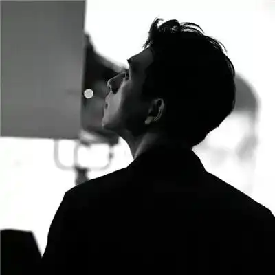 qq头像图片大全 伤感男