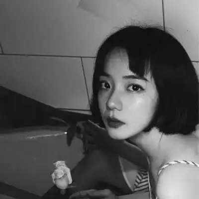  黑白女生头像苏木谈过几次恋爱,qq女生头像我要个性网