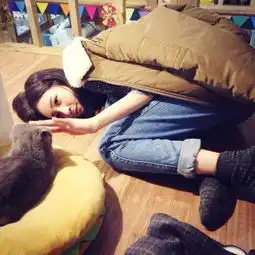  女生头像