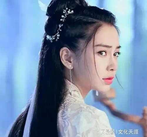  杨颖算不算顶级大美人看看她和杨幂刘亦菲的合照你就知道了