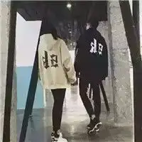简约微笑头像情侣