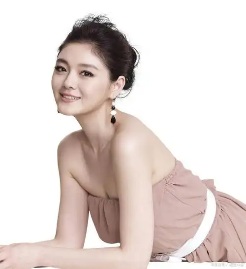  大s离婚不到4个月宣布嫁给韩国歌手,将不办婚礼不生孩子