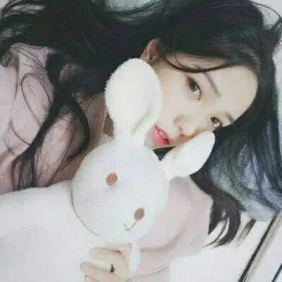  女人不主动联系你时,别死缠烂打,套路能帮你扭转局势