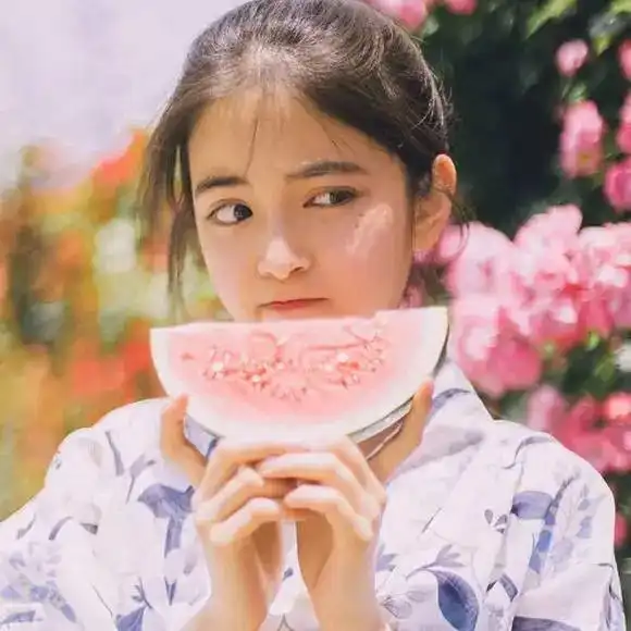 可爱女头不知你又有没有挂念这旧友