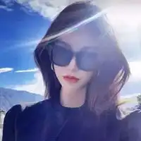  2021网红微信头像女2021网上最火的女生头像