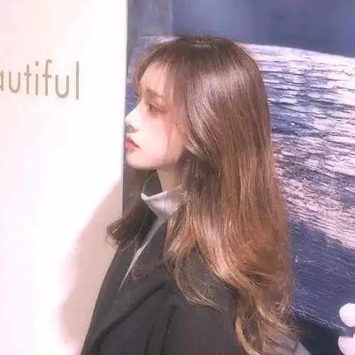  女生头像美好生活尽情享用