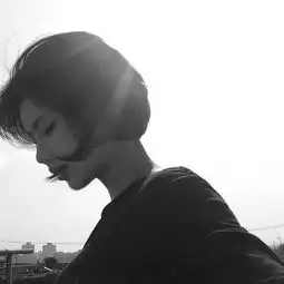  一吻之间