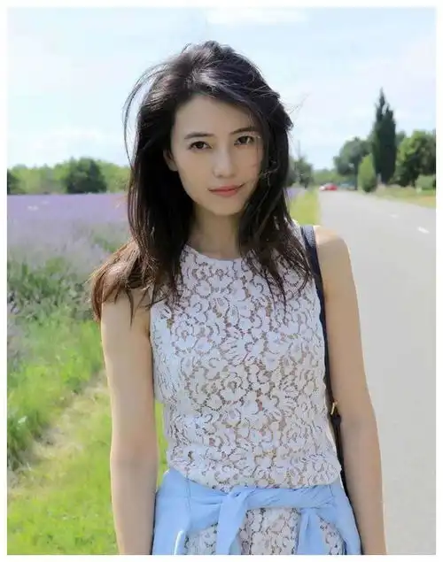  定格在薰衣草花海里的荧屏美人最后一位无人能超越