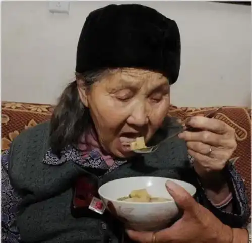  127岁湖南第一寿星,清朝出生,跨越三世纪13个子女无人活过18