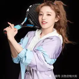  宋雨琦晒霸气拳击照,当看到她的指甲后,网友是个狠人