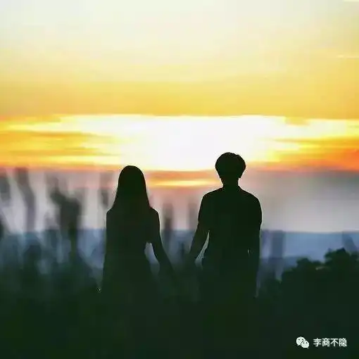  迎风一笑错误时间,遇见正确的你
