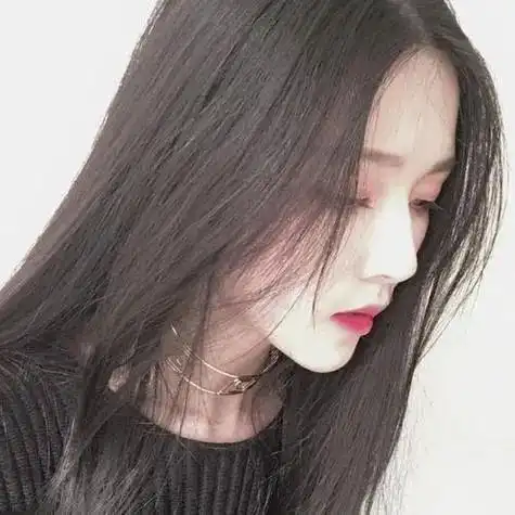  薛芷鸢秦不言薛芷鸢秦不言薛芷鸢秦不言秦不言的手和耳朵被吹得