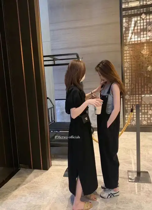  购物分享韩系女生搭配小众设计感平价有品不挑人穿搭防晒衫裙子西装针织衫