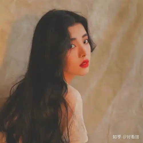  文艺情侣头像复古风唯美复古森系女生头像动漫港味ins风头像女生头像复古港风港风复古女生头像微笑中世纪复古风头像女ins女头复古港风港风女头像图片复古女生头像惊艳热门复古