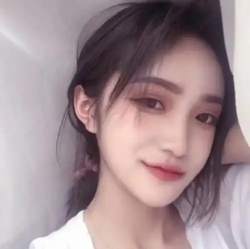 女生侧脸头像霸气超拽高