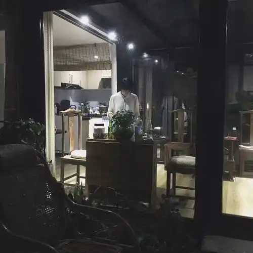  征婚帖为了给闺蜜后海民宿女主人征婚,我呕心...