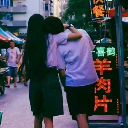 超隐蔽的情侣头像两张 