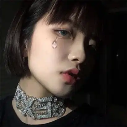 气质干净清纯女生头像,几载青春只可惜青春太短
