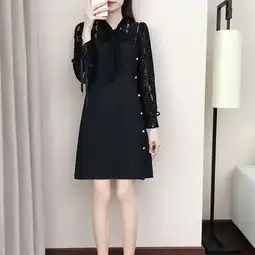  2019新款春蕾丝拼接连衣裙小黑裙