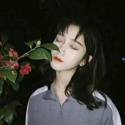  情侣头像我爱你外套味道还有你的怀里