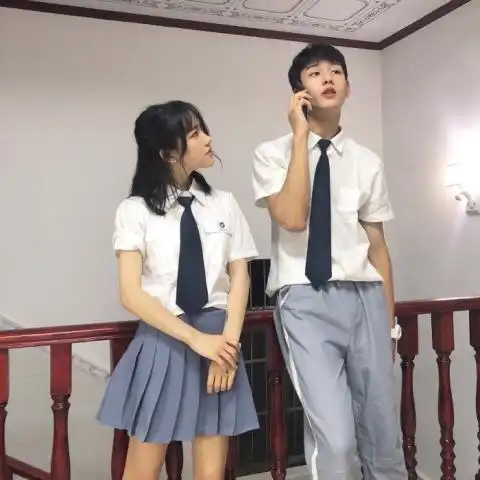cp情侣头像两张配一对中