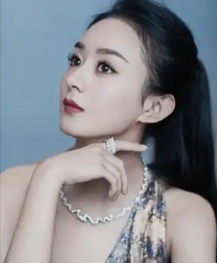  说赵丽颖恋爱脑嫁给冯绍峰的人终于读懂嫁对人究竟有多重要