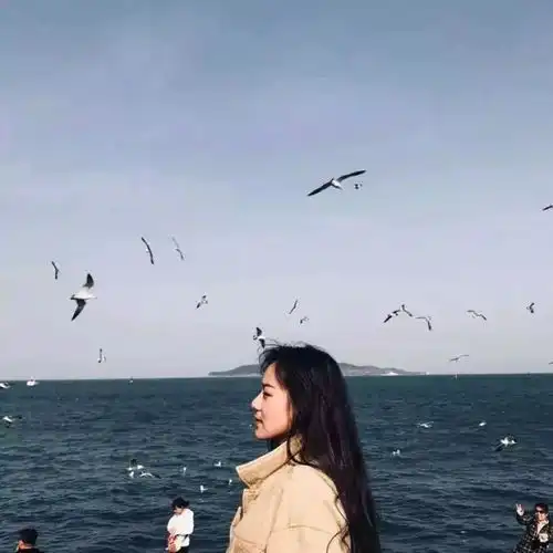  女生头像