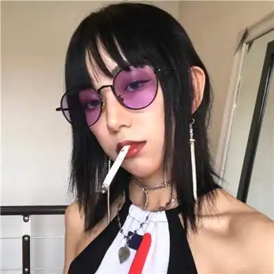 霸气超拽情侣头像抽烟