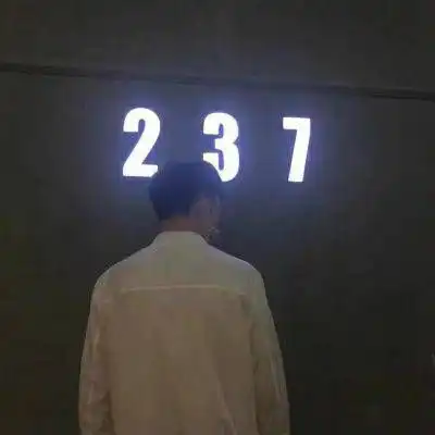 情侣头像配对一左一右真