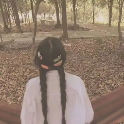  女头真人唯美