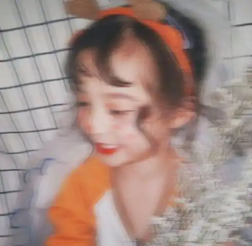 闺蜜头像一人一半真人两