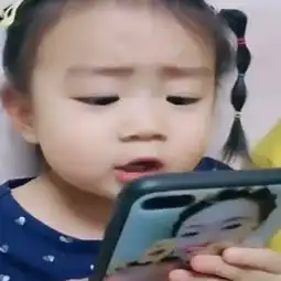  萌娃和小姨视频,张口闭口都是催婚,一段对话姥姥笑的前仰后合