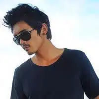  小胡子男生头像,成熟稳定戴眼镜小胡子的男人