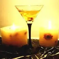  酒吧喝酒满桌酒瓶照片图片微信头像图片大全