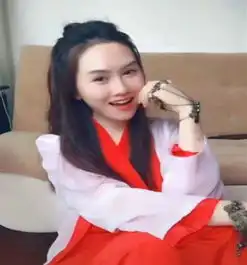  抖音上的朱茵和张柏芝,完全模仿到精髓网友技术真的服了