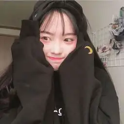  微笑女生头像灿烂甜美微笑女图