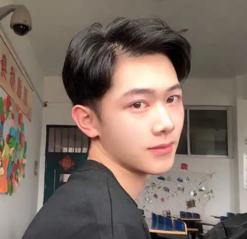  小奶狗敢拿这5字凶你丫头先别生气,他早已把你当未来媳妇